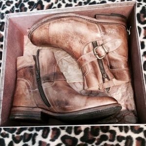 Authentic BED STU leather boots